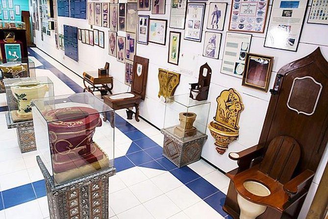 Sulabh-International-Museum-of-Toilets-New-Delhi-India-Most-Unusual-Museums-in-the-World